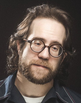 Ely Henry as Kyle Braxton
