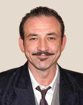 Ritchie Coster