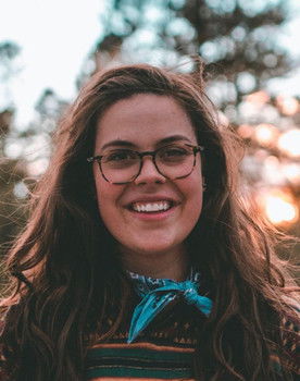 Abby McIntyre as Joan