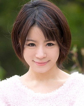 高槻ルナ