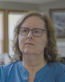 Lynn Divoky