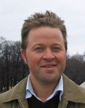 Arne Hjeltenes