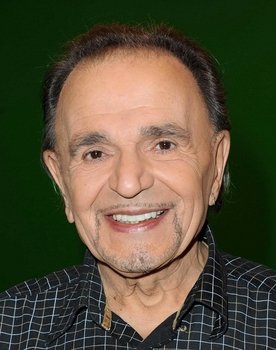 Jean-Pierre Kalfon as Yan