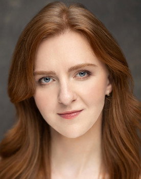 Michaela Mackenzie as Gemma