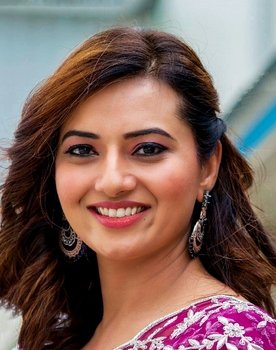 Isha Chawla as Anita