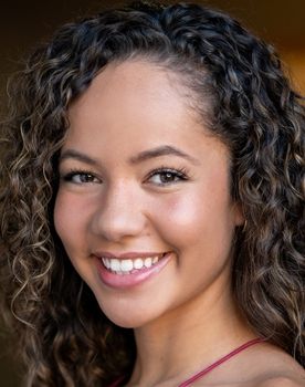 Lexie Stevenson
