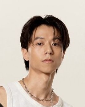 Mark Methasit Aiyakornkul as Genesis
