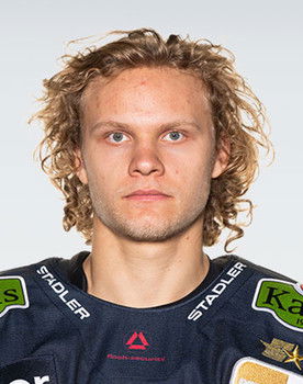 Korbinian Geibel as Self - Interviewee