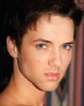 Daniel Tucker