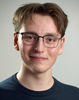 Caleb Gales as (Self)