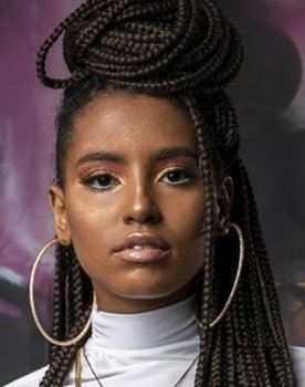 Gabz as Giovanna