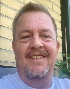 Bob Anders as Noller