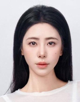 秦萍