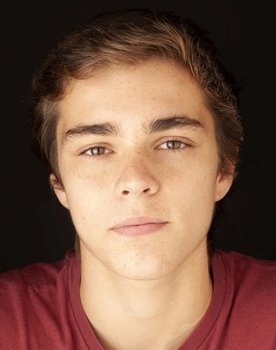Henrique Mello