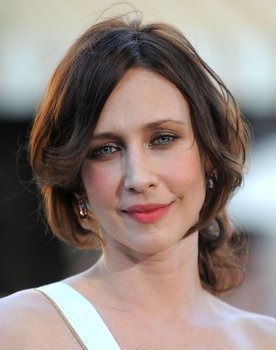 Vera Farmiga as Alex Cross