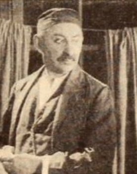 Dore Davidson as 