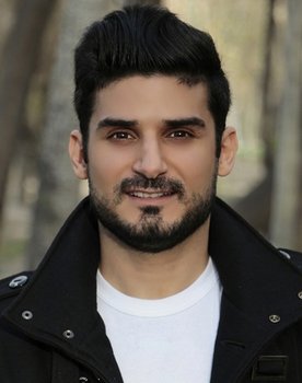 Ehsan Shahbazi as Ehsan