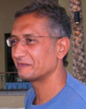 Amr Bayoumi as Himself