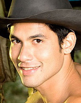 Robert Carvalho