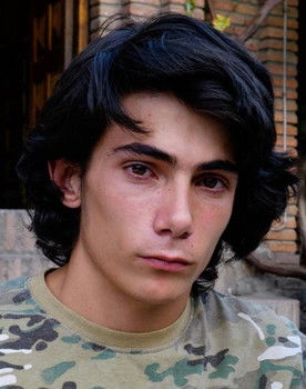 Makho Khutsishvili as Bachana