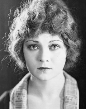 Mary Warren