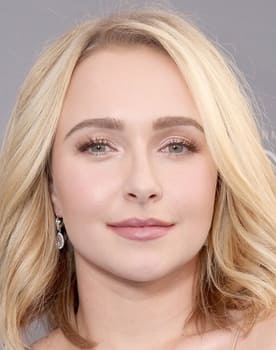 Hayden Panettiere as Kirby Reed