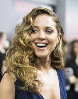 Margarita Levieva as Lei