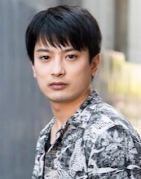 Takuya Matsumoto as 村井孝則