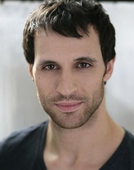 Ben Pelletier as Doctor