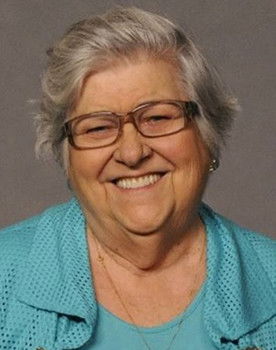 Hilda Rebello as Marieta Pereira de Carvalho