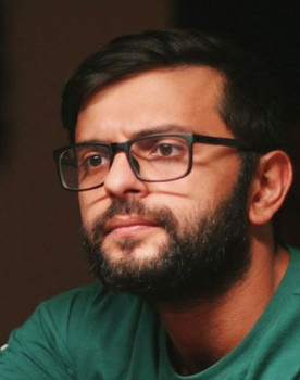 Iman Imanov as Kameramann