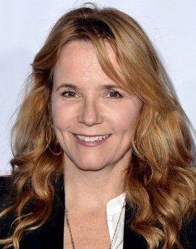 Lea Thompson Photo
