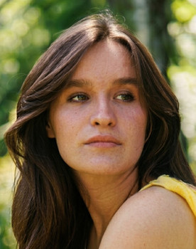 Cristina Santos as Vilma Carneiro Neves da Rocha