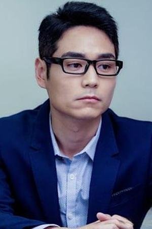 Changqing Yang