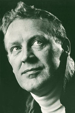 Joss Ackland