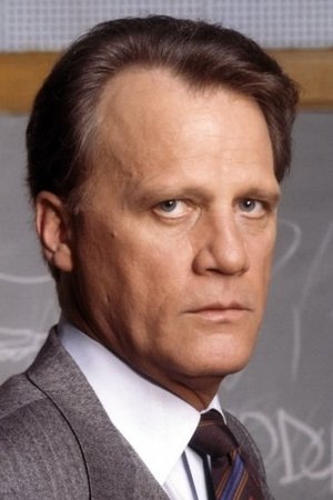 Leon Russom