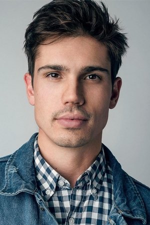 Tanner Novlan