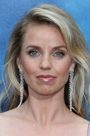 Kelli Garner