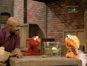 Backdrop image for Elmo's And Zoe's Scientific Exploration