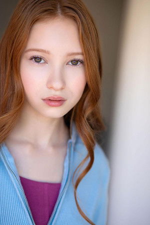 Caroline Elle Abrams