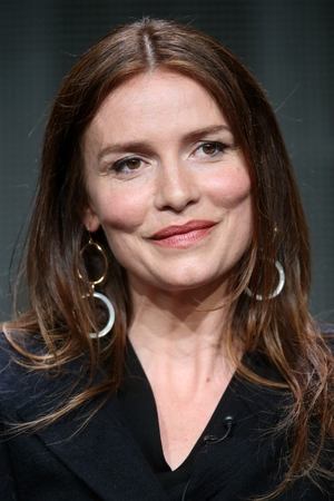 Saffron Burrows