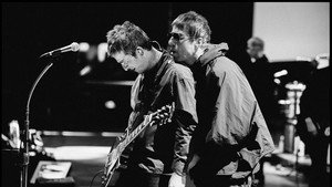 Oasis: Don't Look Back in Anger movie still 13