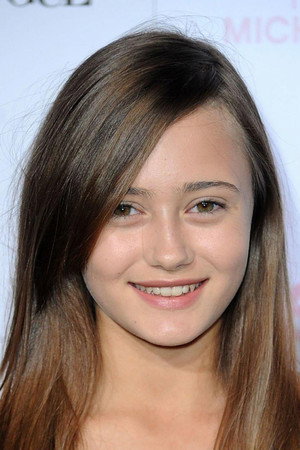Ella Purnell