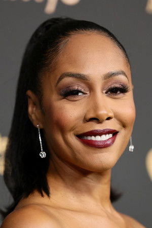 Simone Missick photo