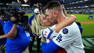 Fight for Glory: 2024 World Series: 1×1