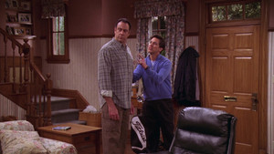 Everybody Loves Raymond: 9×14