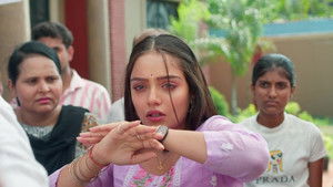 Poonam Gets Into a Trouble