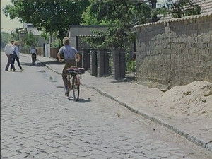 Ghosts from Outside: 1×6 {year} Online En Netflix