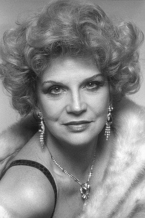 Tônia Carrero portrait