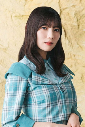 Hina Kawata portrait